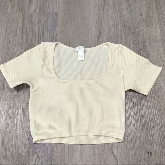 Revamped Cream Ribbed Cropped Tee - Picture 1 of 3